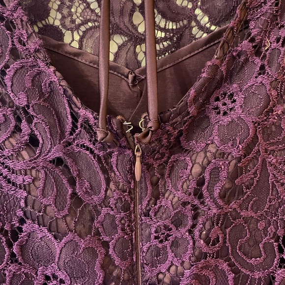 Plum Formal Lace Dress - Picture 5 of 7